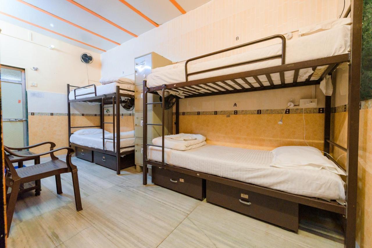 Traveller'S Inn Hotel - Fort Bombaj Zewnętrze zdjęcie